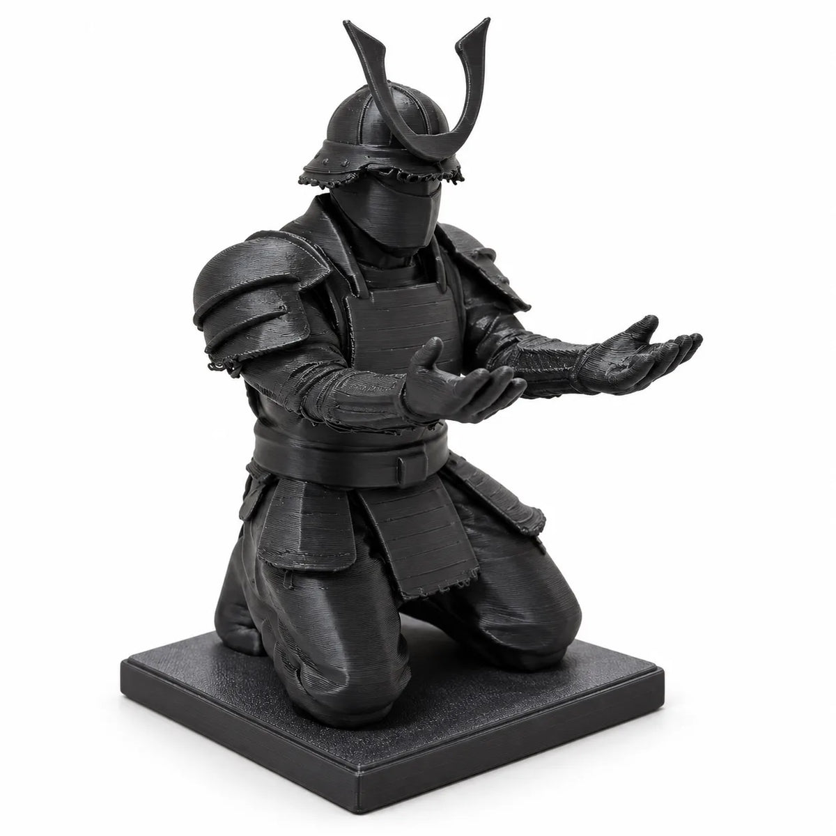 Samurai pen holder